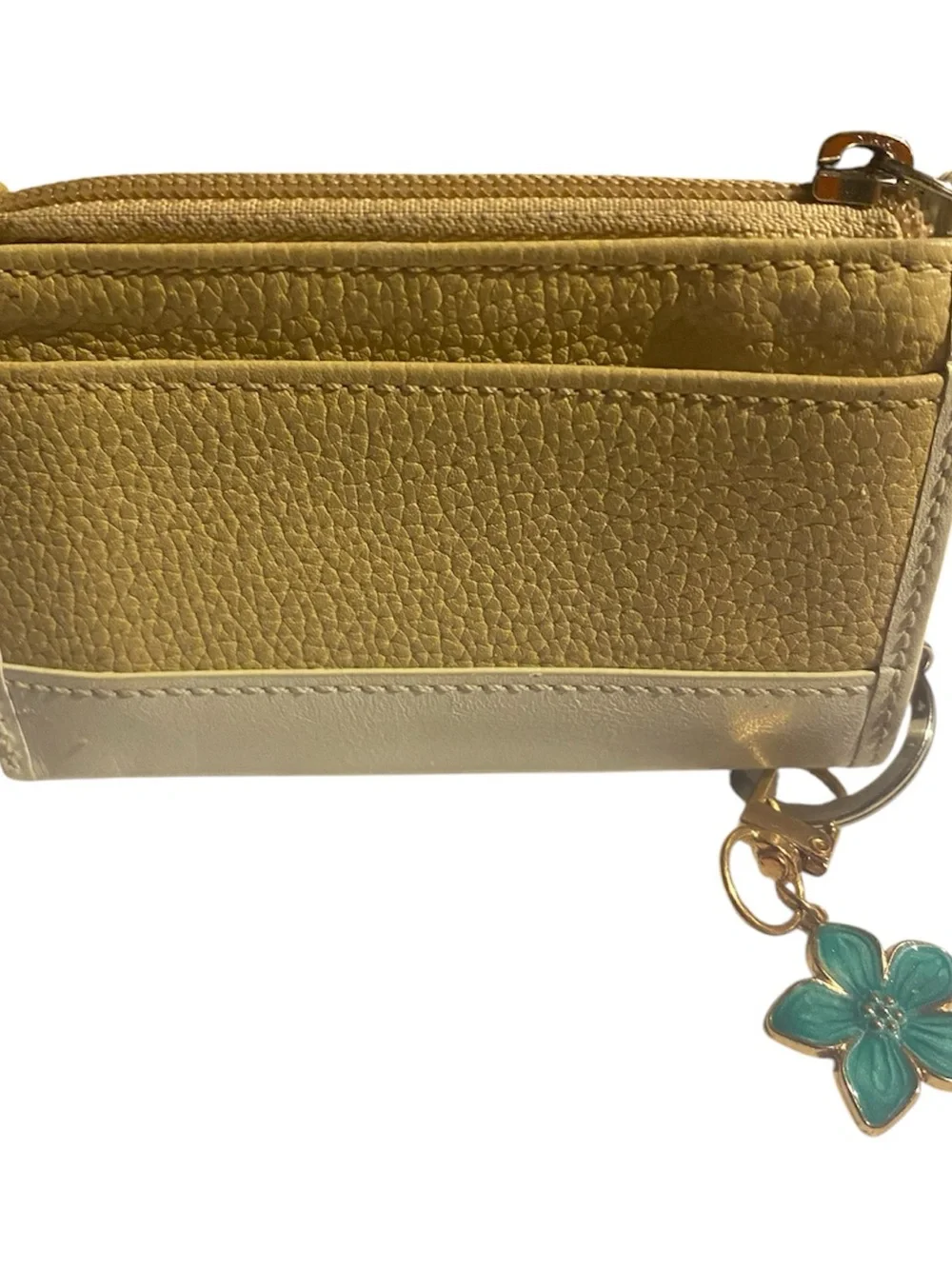 Coach compact mini